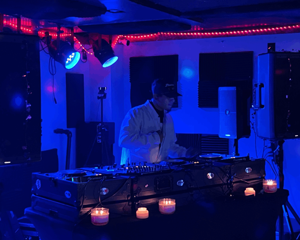 Soirée d'Amour at Misfitz in Pocatello - N.S.Z.