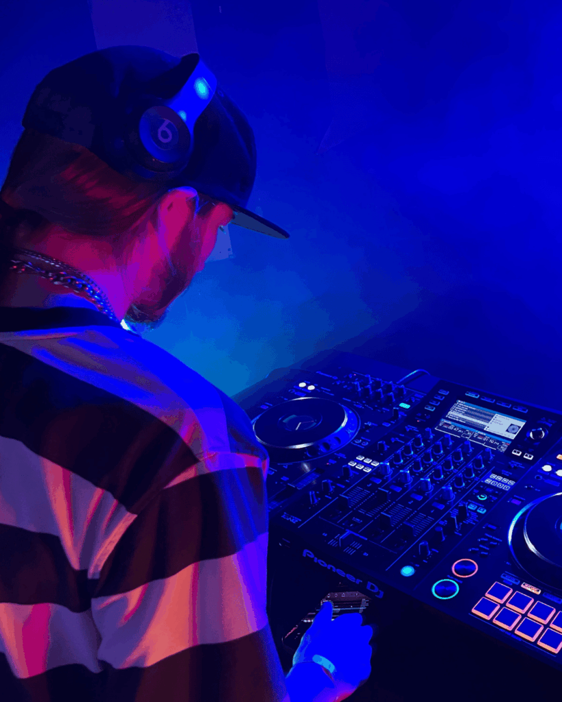 Maddox at Open Deck Night at The Heart Events